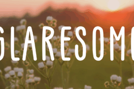 GLARESOME Font Family