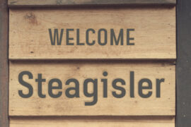 Steagisler Font Family